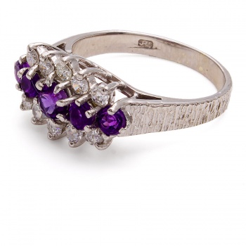 9ct white gold Amethyst and Diamond Cluster Ring size M